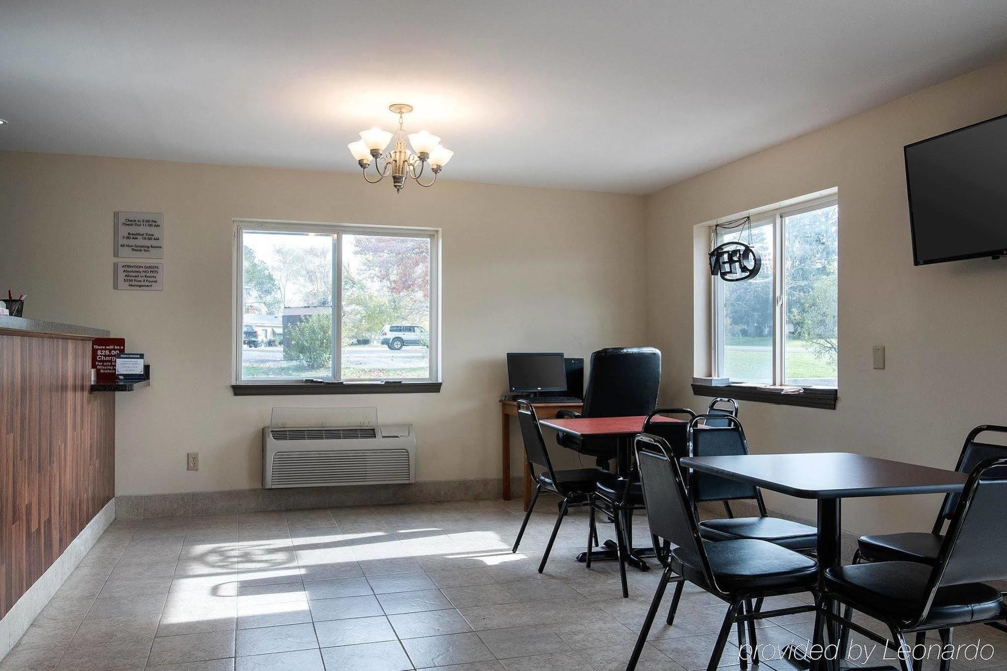 Econo Lodge Inn & Suites Canandaigua Buitenkant foto